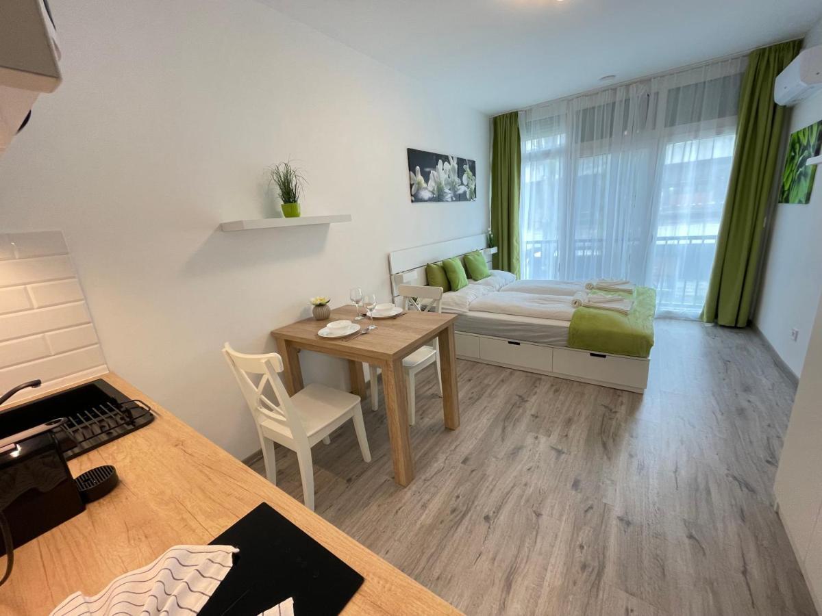 Siesta Apartman Balatonbereny Exterior photo